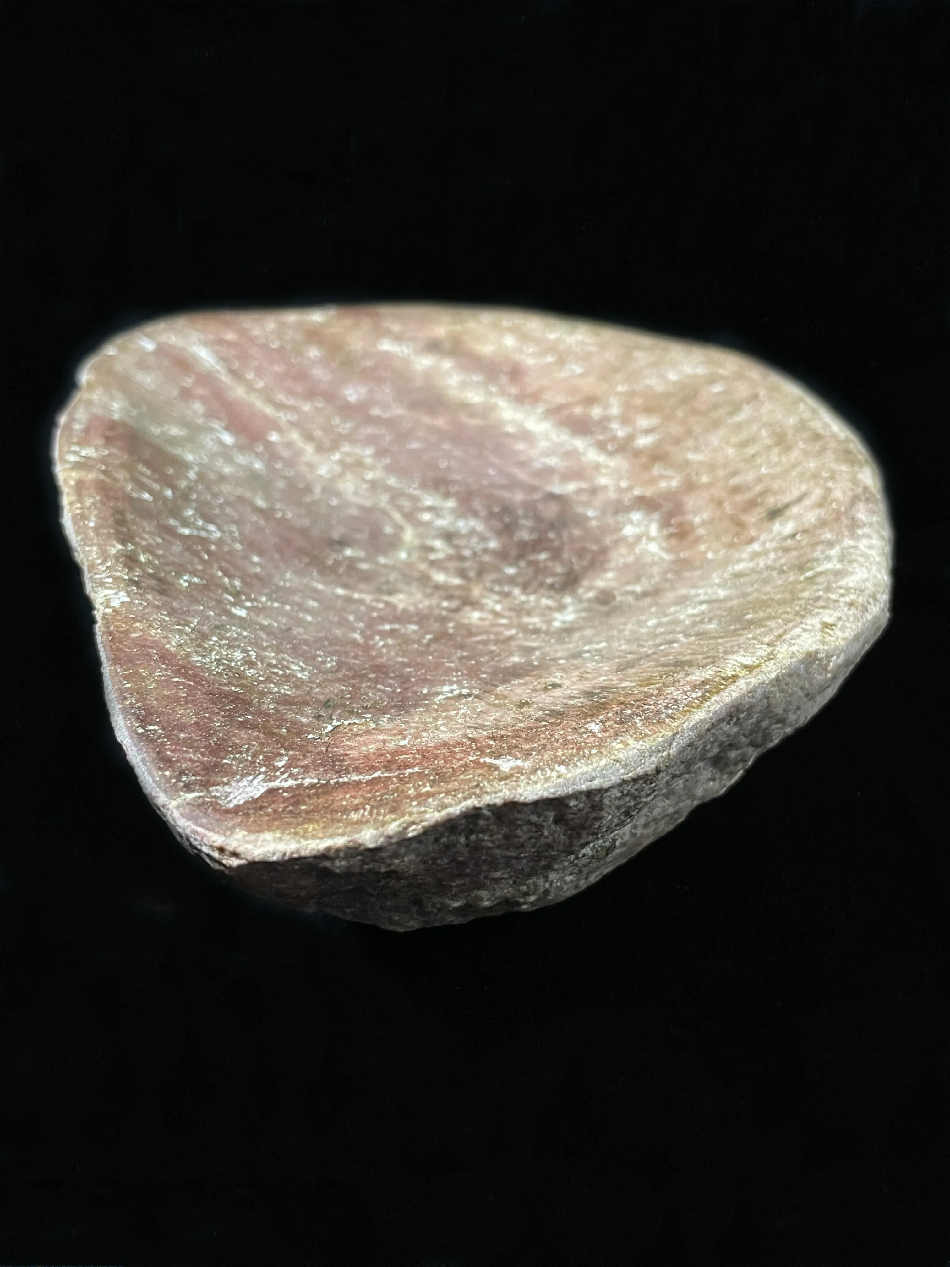 Чаша каменная
